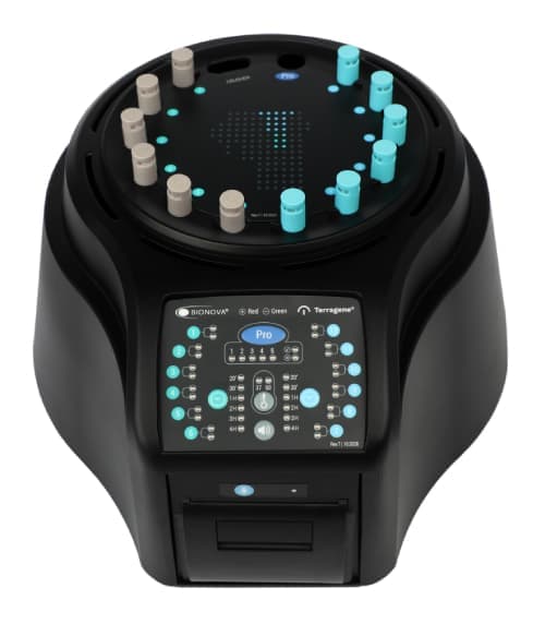 Auto-reader incubator with 12+1 positions